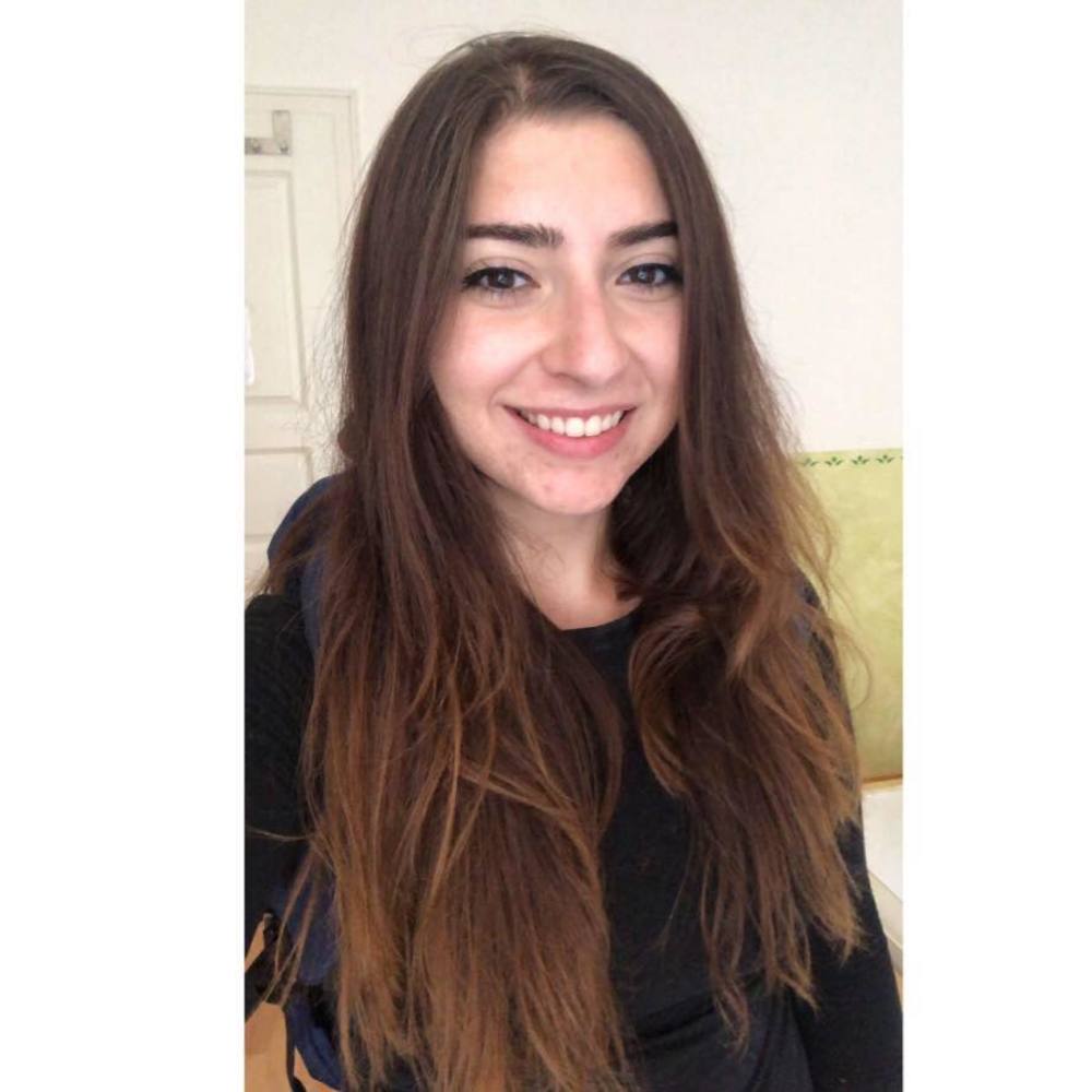 Meet your Posher, Vanessa